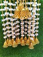 Guirlande artificielle en plastique Jasmin avec perles dorées et clochettes, durable, 1,2 m, pour décoration extérieure, fêtes, mariages indiens, festivals et événements