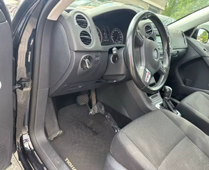 Volkswagen Tiguan 2013 USADO con Volante a la Izquierda/Derecha - Product Image 2