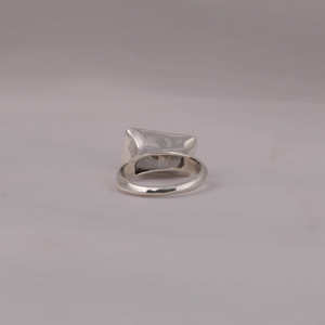 5.50Ct Vert Radiant Cut Lab Grown Diamond Accent Ring Lunette Réglage 14KT Solide Or Blanc Précieuse Bague De Fiançailles En Diamant - Product Image 4