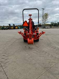 Tracteurs Kubota BX23S assez utilisés - Product Image 4