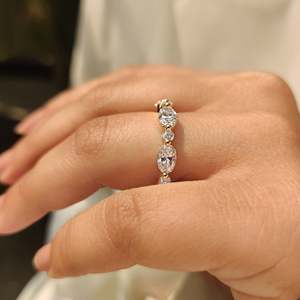 Anillo de Diamantes de Media Eternidad con Corte Redondo y Ovalado, Elegantes Anillos de Diamantes para Mujer - Product Image 5