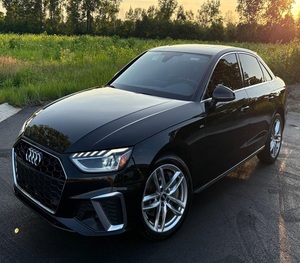 Audis A4 45 Premium Plus Sedan 2.0L Turbocharged VOITURE VÉHICULE 2021 d'occasion - Product Image 1