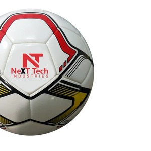 Tech Industries Ballon d'entraînement de football Matériau PU à des fins d'entraînement avec un design personnalisé et un logo personnalisé - Product Image 2