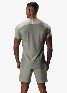 Nouveau design personnalisé : T-shirt de sport pour homme en polyester tricoté uni, coupe ample, séchage rapide, idéal pour la musculation et le fitness - Product Image 4