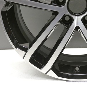 Proveedor Mayorista de Llantas de Aleación de Dos Piezas con Diseño Cóncavo y Acabado Espejo de Calidad OEM - Product Image 4