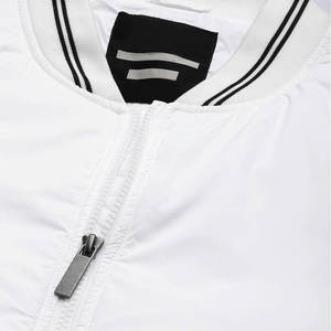 เสื้อแจ็คเก็ตวาร์ซิตี้คุณภาพสูงสำหรับผู้ชายไซส์ใหญ่ |   เสื้อคอตั้งปักโลโก้ตามสั่งสไตล์ไฮสตรีท |   เสื้อเลตเตอร์แมนผ้าคุณภาพดีที่สุด - Product Image 3