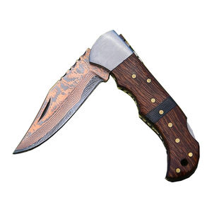 Cuchillo Plegable Multifuncional de Acero de Damasco para Caza y Supervivencia con Mango Personalizable - Product Image 3