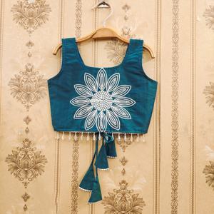 Shoryam Fashion Rama Lehenga Choli pour enfants, brodé de motifs floraux ethniques |   Vêtements de fête pour filles en gros pour Diwali, mariage, Mehndi - Product Image 3