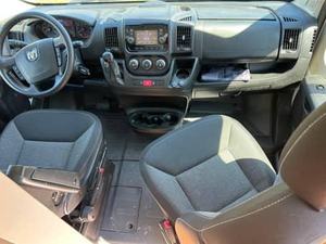 2024 Pro Master 2500 Eléctrico/Gasolina AWD Automático Motor 4L Interior Claro Modelo Aspire R18 Tamaño de Neumático Sedán - Product Image 4