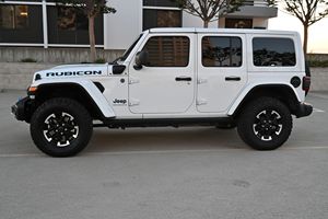 Wrangler Rubicon X 4xe 2024, Híbrido Enchufable de 375 hp, 4x4, Sin Modificar - Product Image 3