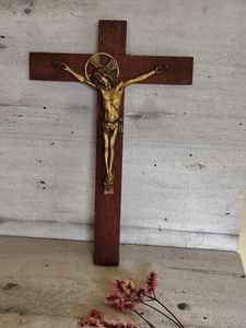 Crucifijo de Latón y Madera de Estilo Vintage, Decoración Religiosa Cristiana para Colgar en la Pared, para Iglesia u Hogar - Product Image 3