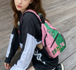 <span class=keywords><strong>Rosa</strong></span> e verde AKAA confraternita zaino da <span class=keywords><strong>donna</strong></span> con tracolla per il petto da <span class=keywords><strong>donna</strong></span> sorellanza zaino a tracolla per lo sport - Product Image 2