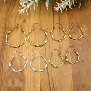 Boucles d'oreilles créoles en laiton torsadé bijoux Boho Chic minimalistes, cadeau de boucle d'oreille bohème en laiton déclaration vintage pour elle - Product Image 1