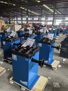 Balanceadora de Ruedas Automática Hauvrex |   Pantalla LED Digital |   Máquina de Equilibrado de Neumáticos para Garaje y Taller - Product Image 4