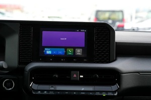 Nuovissimo Toyota Prado GXR 2.5L Bianco Benzina SUV 2999cc 6 Cilindri 7 Posti Diesel 299 CV Trasmissione Automatica Guida a Sinistra - Product Image 4