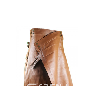 COSH KILTS Kilt utilitaire vintage et moderne écossais et traditionnel pour hommes en cuir marron - Product Image 1