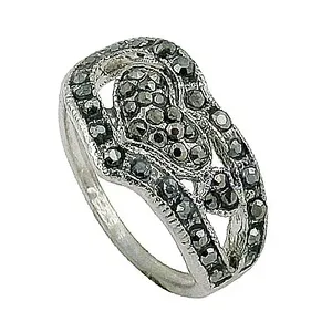 Anillo de Cóctel Vintage de Oro Sólido de 10K con Incrustaciones de Cristal Negro para Eventos y Fiestas Formales de Mujer - Product Image 2