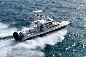 2014 Everglades 350 LX 35 FT Yate Excelente Buen Estado - Product Image 5