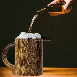 Taza de madera de diseño clásico atemporal-Ecológico y reutilizable para regalar la colección de vasos de granja de Tradebyd - Product Image 4