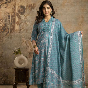 Imprimé Dupatta travail à la main fabricant indien élégant rayonne Kurta pantalon concepteur rayonne Kurta ensemble vêtements ethniques légers - Product Image 1