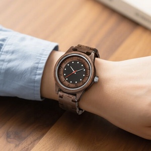 Reloj de Madera Hecho a Mano con Números Arábigos para Parejas, Reloj de Pulsera de Cuarzo para Hombre, <span class=keywords><strong>Regalo</strong></span> de <span class=keywords><strong>5</strong></span>.º <span class=keywords><strong>Aniversario</strong></span> para Él, Padrinos de Boda, Novio, Papá - Product Image 5
