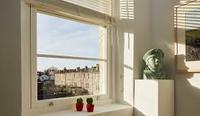 PONT THERMIQUE Résidentiel Fenêtre coulissante à ouverture verticale avec cadre en aluminium enduit de poudre Efficacité énergétique