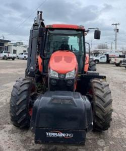 2020 pour tracteur M6S-111SHDC Kubota avec tondeuse Terrain King Caractéristiques Pompe à noyau et composants du moteur - Product Image 1