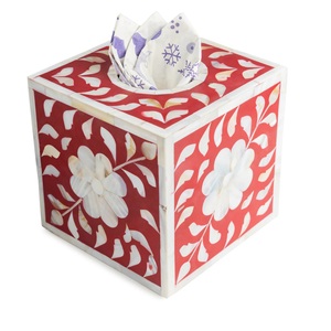 Coffret cadeau Eid de style arabe Plateau incrusté de vadrouille en bois d'acacia et en plastique avec boîte à mouchoirs en acrylique et nacre fabriqué en Inde - Product Image 3