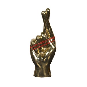 Mano de aluminio de alta calidad con poses Estatua de dedo Escultura Acabado dorado Venta al por mayor Precio - Product Image 4