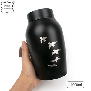 Buena calidad decorativa personalizada cremación urna hecha a mano vajilla ataúd suministros OEM personalizado estilo americano cremación urna - Product Image 3