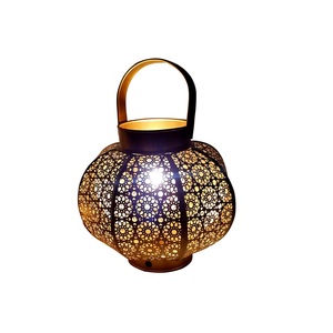 Top Trend hecho a mano decorativo antiguo acabado Metal linterna bodas decoración Tealight portavelas linternas - Product Image 4