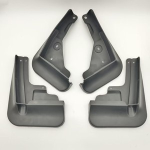 Bavettes de protection anti-éclaboussures en plastique de rechange pour Levin 2019-2025, modèle pour le commerce international - Product Image 2