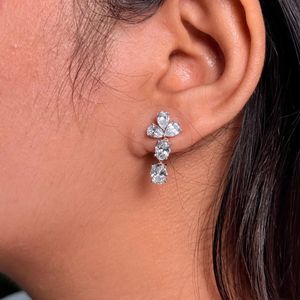 Collier ras de cou tendance en or plaqué 14 carats avec diamants de laboratoire cultivés en laboratoire multi-formes étincelants de Black Pearl Jewels, certifié IGI, pour mariage - Product Image 5