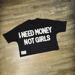 เสื้อยืดแฟชั่นทรงบ็อกซี่โอเวอร์ไซส์สำหรับผู้ชาย คุณภาพสูง ผ้าฝ้าย 100% แต่งลายปักคริสตัลแบบซันเฟด ทรงครอป - Product Image 4