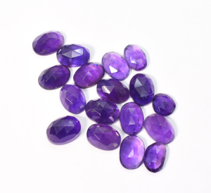 Lot en gros de 17 pierres d'améthyste naturelle, taille ovale, facettées, coupe rose, 87,15 carats - Product Image 3