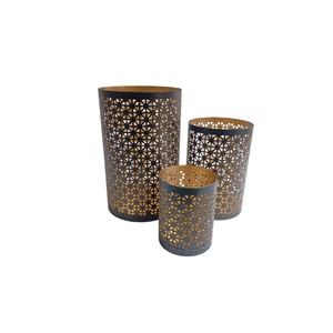Ensemble de 3 bougeoirs en métal antique en cuivre Bougeoir de table luxueux pour maison Bougeoir à utiliser avec un pilier au meilleur prix - Product Image 5