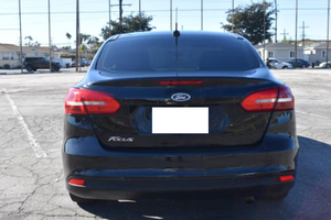 F o r d Focus S berline d'occasion 2016 - Product Image 6