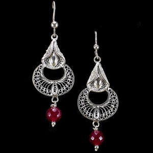 Pendientes colgantes con brillo rojo brillante de alta calidad superventas, directos del proveedor indio, joyería de moda de alta calidad - Product Image 1