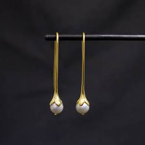 Boucles d'oreilles en argent sterling 925 pour femmes filles bijoux en pierres précieuses plaquées or poire faits à la main avec perles pour fête et cadeau - Product Image 1