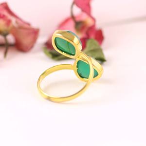 Bague en argent sterling 925 plaqué rhodium avec onyx vert naturel, design classique, faite à la main, pour femme - Product Image 3