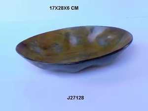 Bol en corne de buffle de haute qualité disponible dans toutes les tailles en forme de bateau, finition polie, objet d'art en corne par Crescent Crafts - Product Image 2