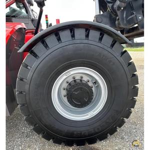 Manitou MHT 10230, chargeur télescopique à levage lourd avec composants essentiels pour les industries de la construction, à vendre ou à louer - Product Image 6