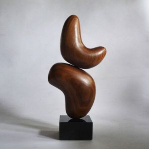 Escultura de mesa de madera, pieza decorativa inspirada para el diseño creativo de interiores del hogar, arte de mesa para sala de estar. - Product Image 2