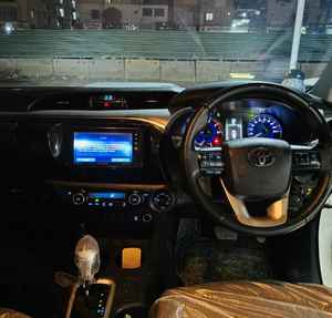 Toyota Hilux Revo 2017 Usada, Volante a la Derecha - Product Image 4