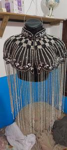 เสื้อคลุมเบอร์เลสก์งานเทศกาลสวยงาม ปักลายมุก ประดับเลื่อม ลูกปัด ทรงตรง คอวี ยาวกรอมพื้น ทรงธรรมชาติ - Product Image 6