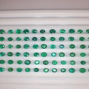 Piedra preciosa verde esmeralda natural con certificado IGI - Product Image 4