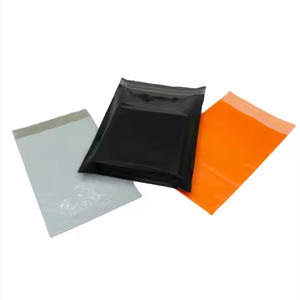 Enveloppe postale à bulles en poly personnalisée emballage logistique Sacs d'expédition auto-scellants étanches pour envoi postal de marque HM - Product Image 4