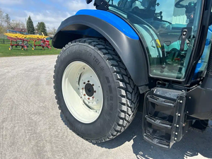 Tracteur New Holland T5.130 avec transmission Dynamic Command, prêt pour la pose de chargeurs - Product Image 5