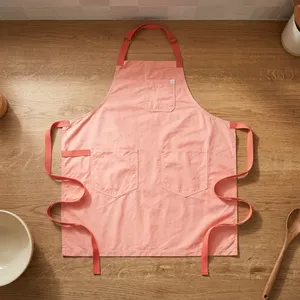 Delantal de Lona Rosa con Cintura Ajustable y Bolsillos, Resistente al Agua, Moderno, para Artículos de Limpieza - Product Image 3