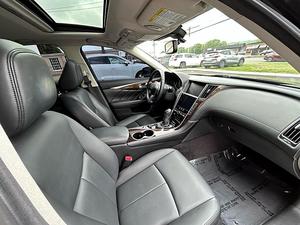 Infiniti Q50 3.0t Luxe 2019, Tracción Trasera, Motor V-6 de 3L Twin Turbo, Gasolina, Automático, Sedán - Product Image 3